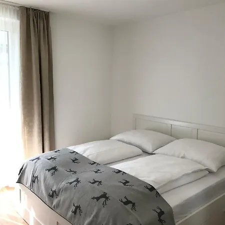 Tirolina Appartement *